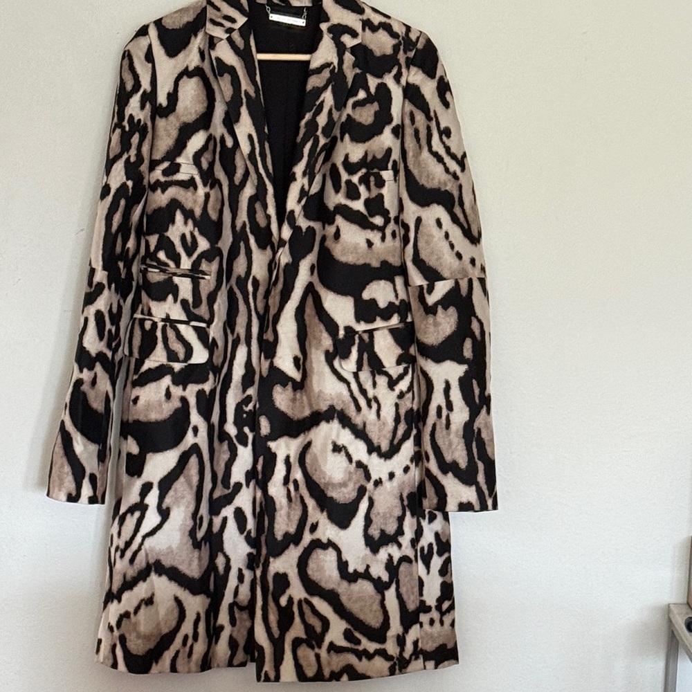 Diane Von Furstenberg 4 Stylish wool and silk Mahala Leopard Print Women's Coat
